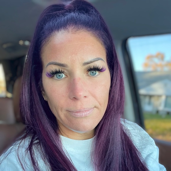 Meet your Posher, Janese - Picture 1 of 3